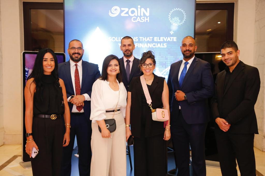 Madar Al-Saa Images 0.43065294086484207