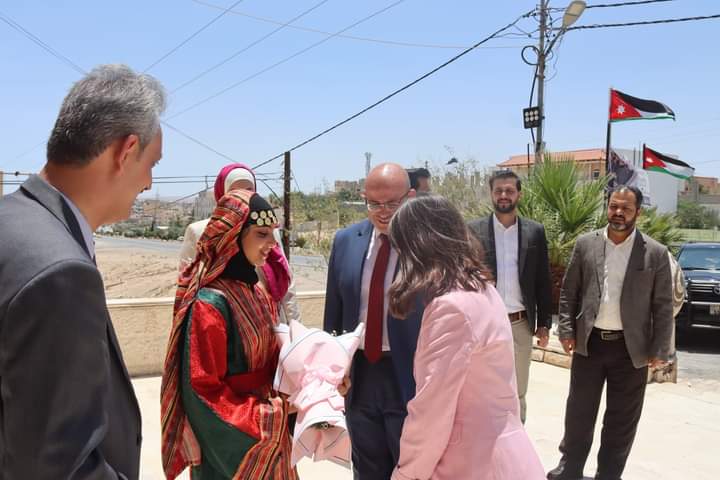 Madar Al-Saa Images 0.8220206688083513