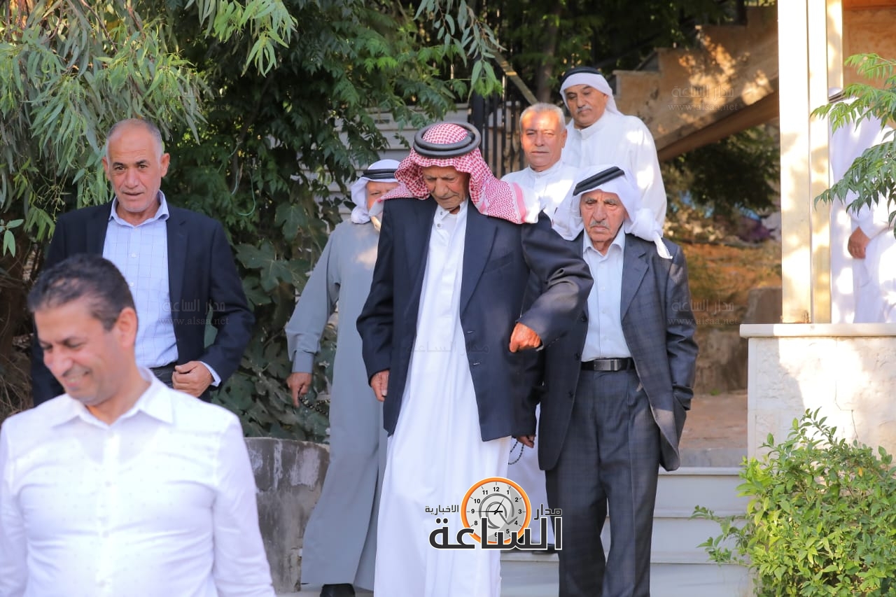 Madar Al-Saa Images 0.582745155715598