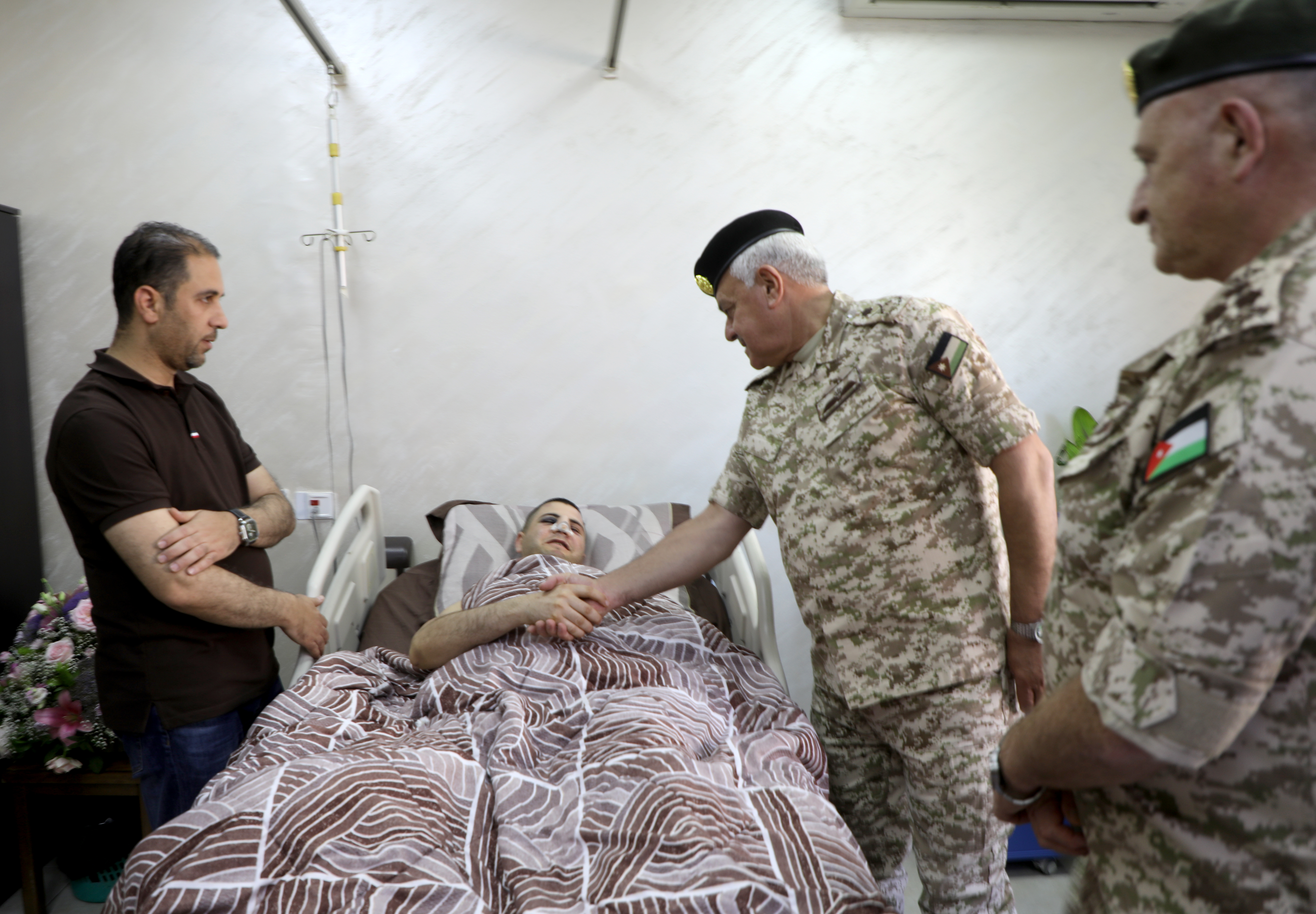 Madar Al-Saa Images 0.3136109261905986