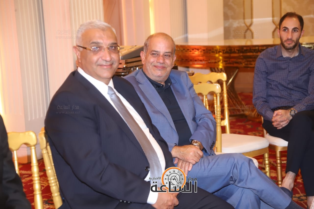 Madar Al-Saa Images 0.8686871108242438