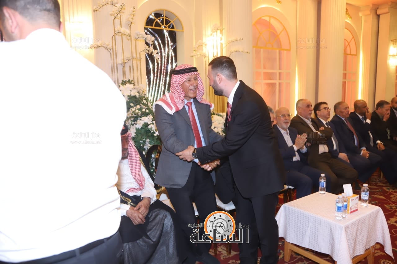 Madar Al-Saa Images 0.8257663277801228