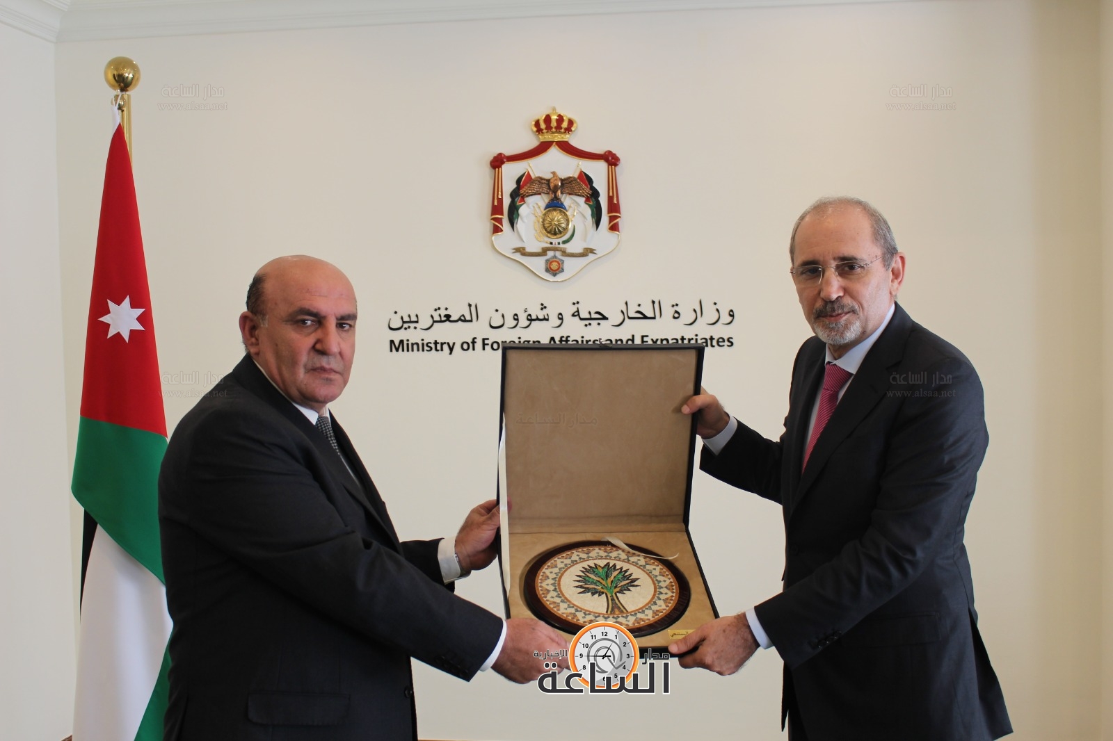 Madar Al-Saa Images 0.4713161331437692