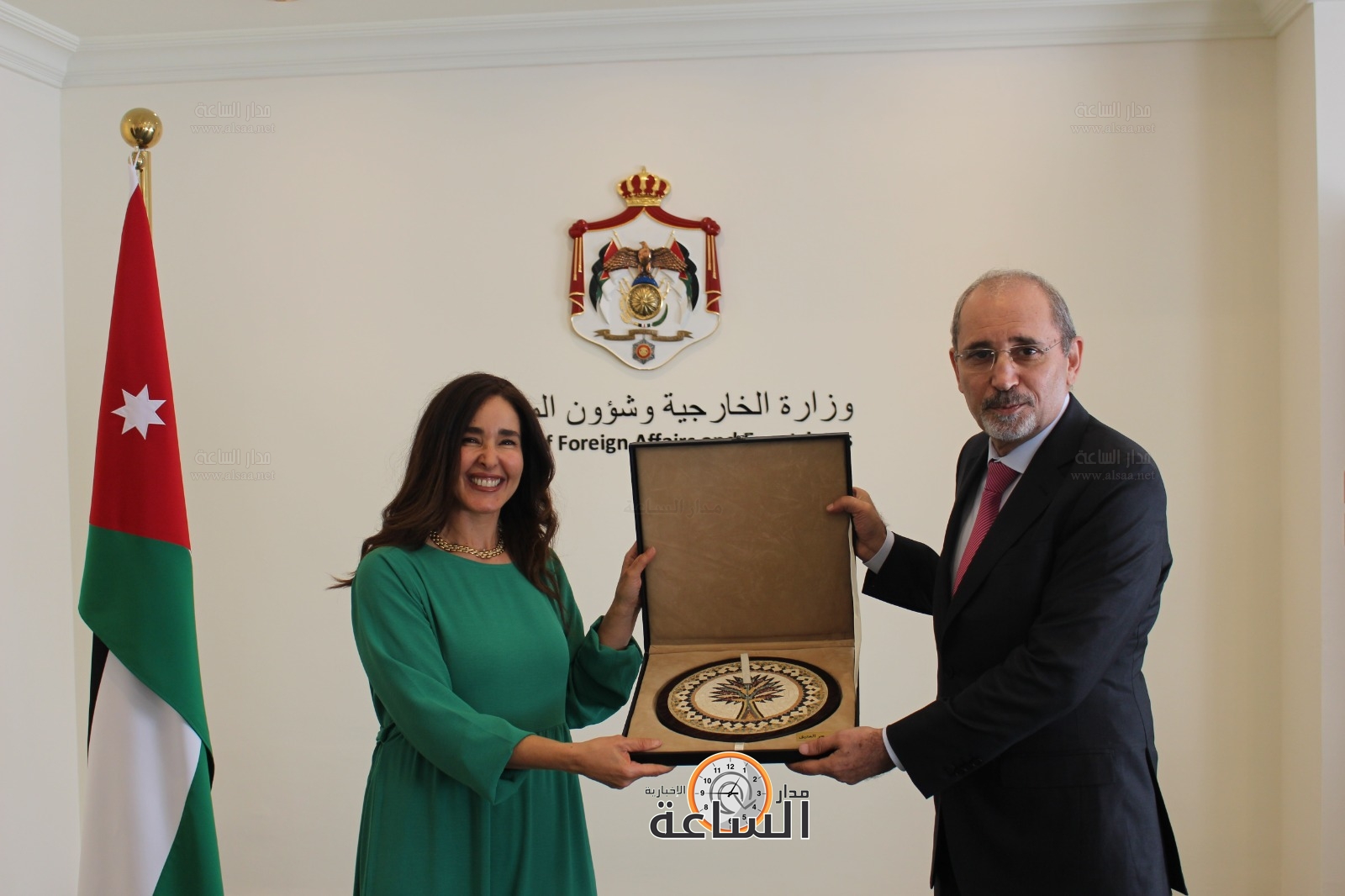 Madar Al-Saa Images 0.18841493403315313