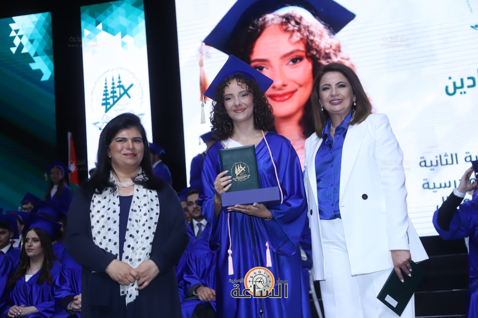 Madar Al-Saa Images 0.6763528338625053