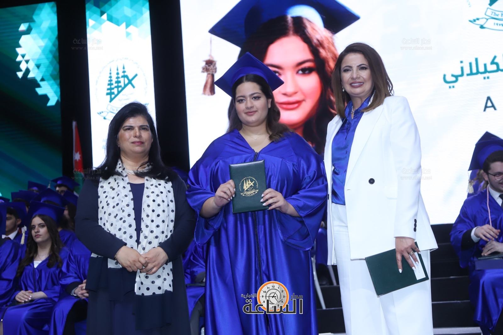 Madar Al-Saa Images 0.48056103766604186