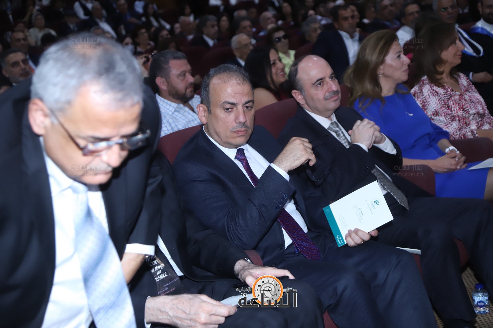 Madar Al-Saa Images 0.3268139975047504