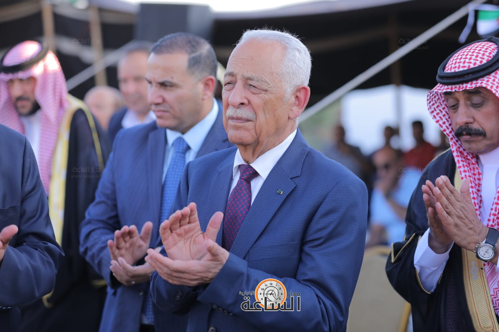 Madar Al-Saa Images 0.4851696077310881