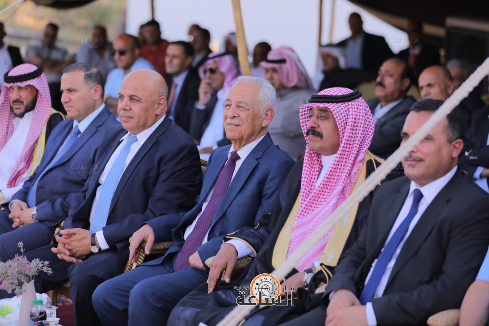 Madar Al-Saa Images 0.565644112764797