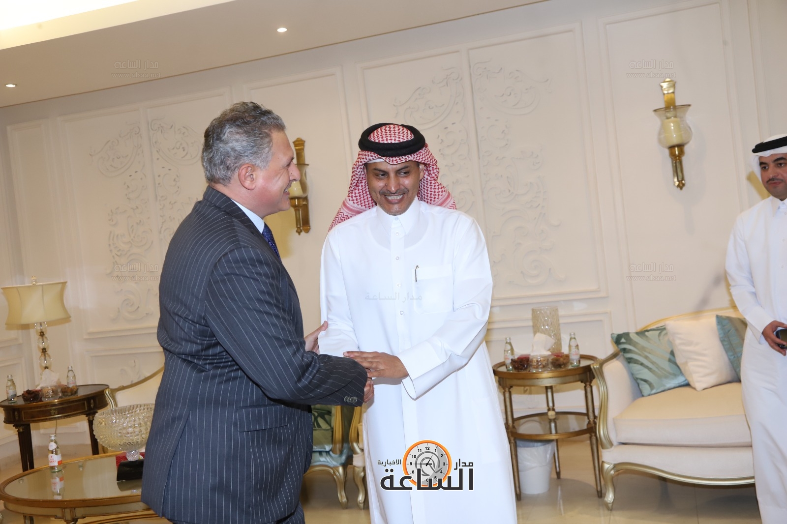 Madar Al-Saa Images 0.2651632705146618