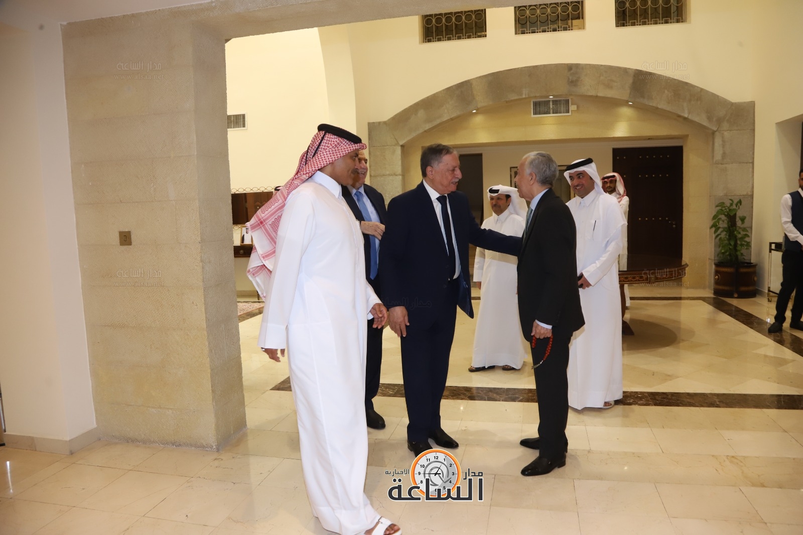 Madar Al-Saa Images 0.21617349044232337