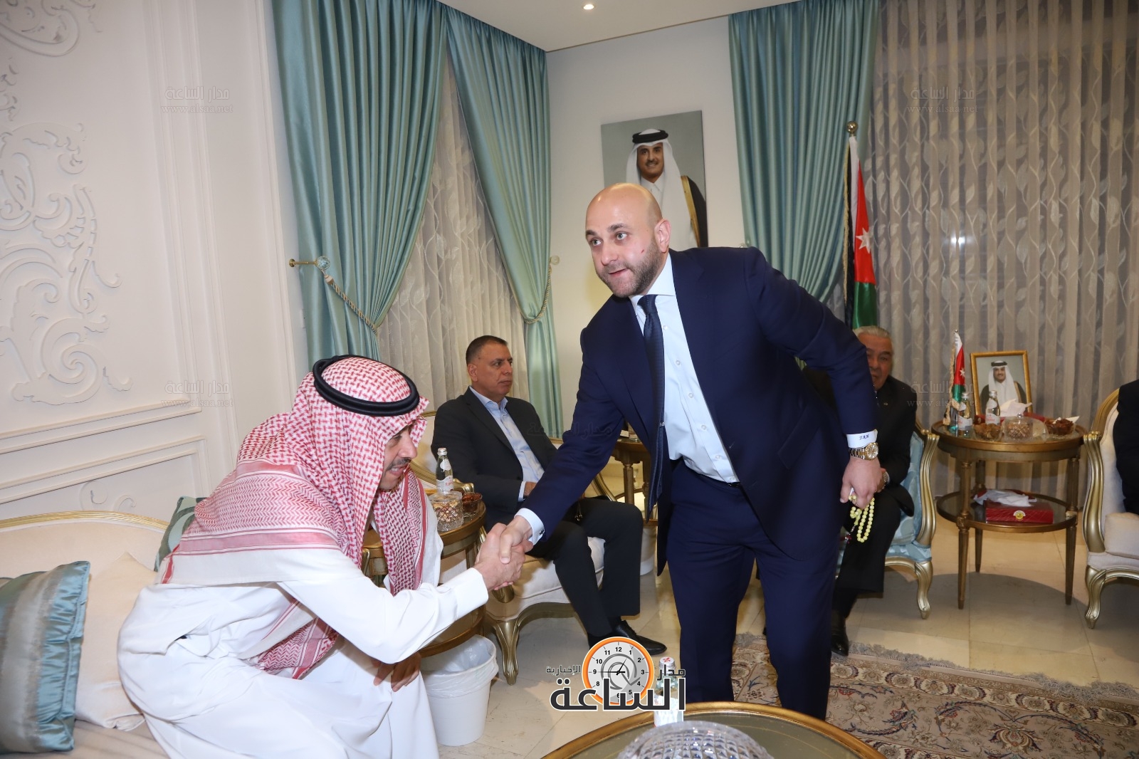 Madar Al-Saa Images 0.8913298565664817