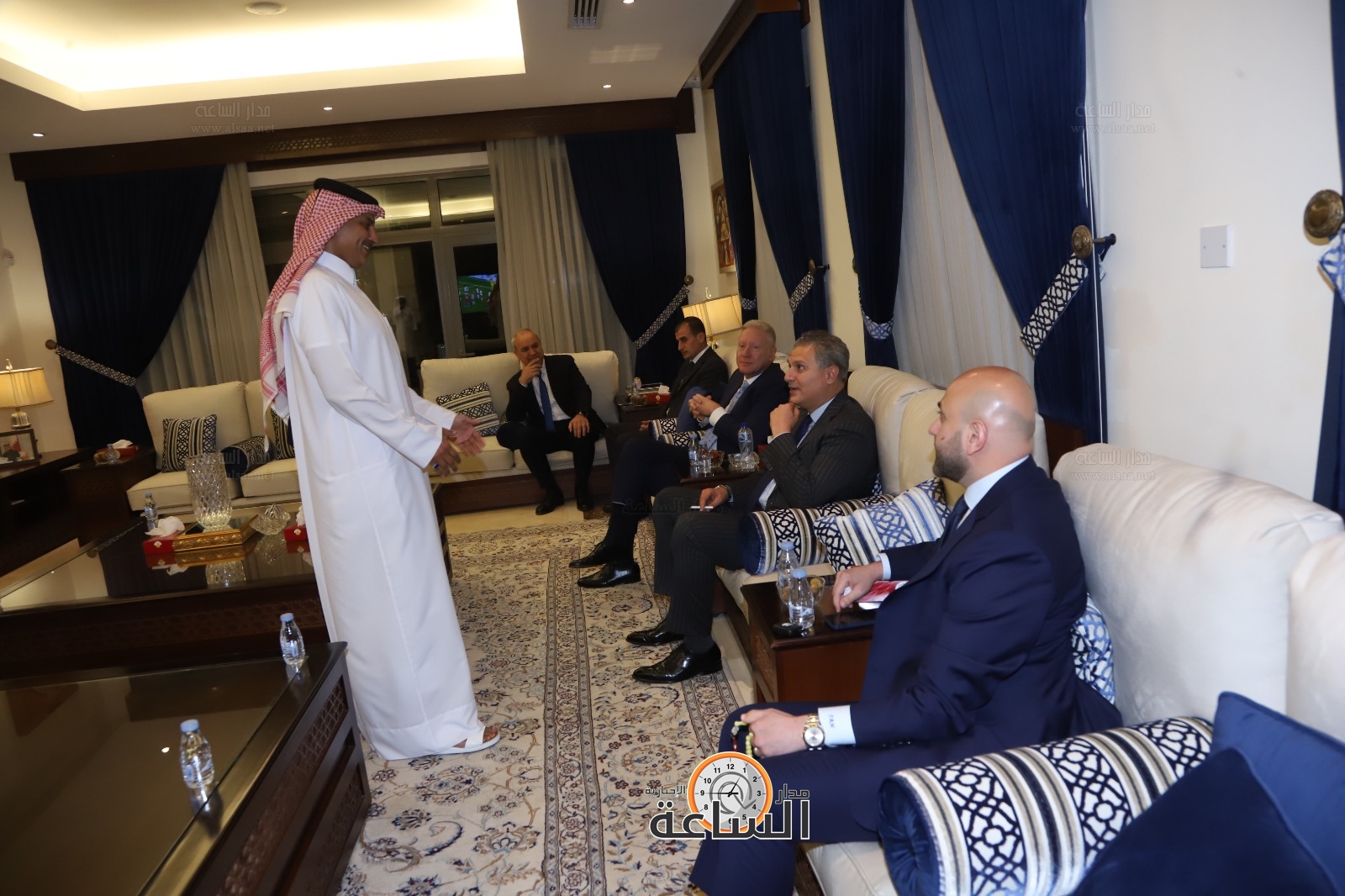 Madar Al-Saa Images 0.11614357552584254