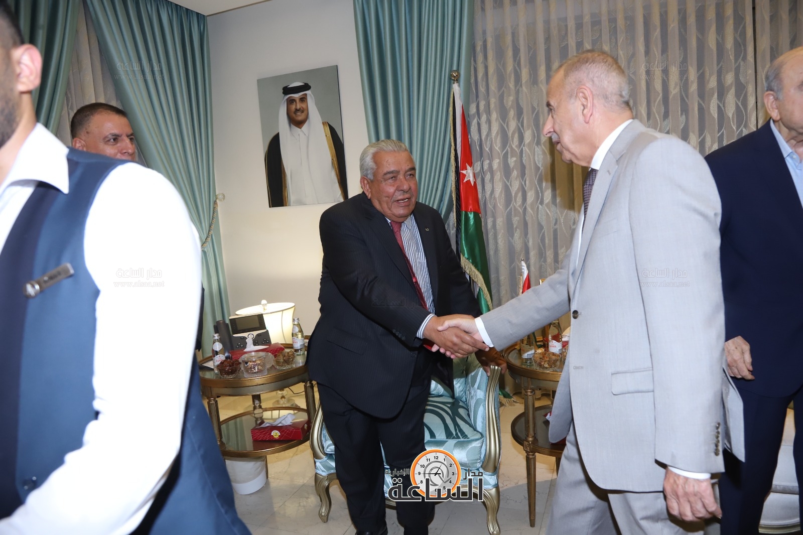 Madar Al-Saa Images 0.89121408845489