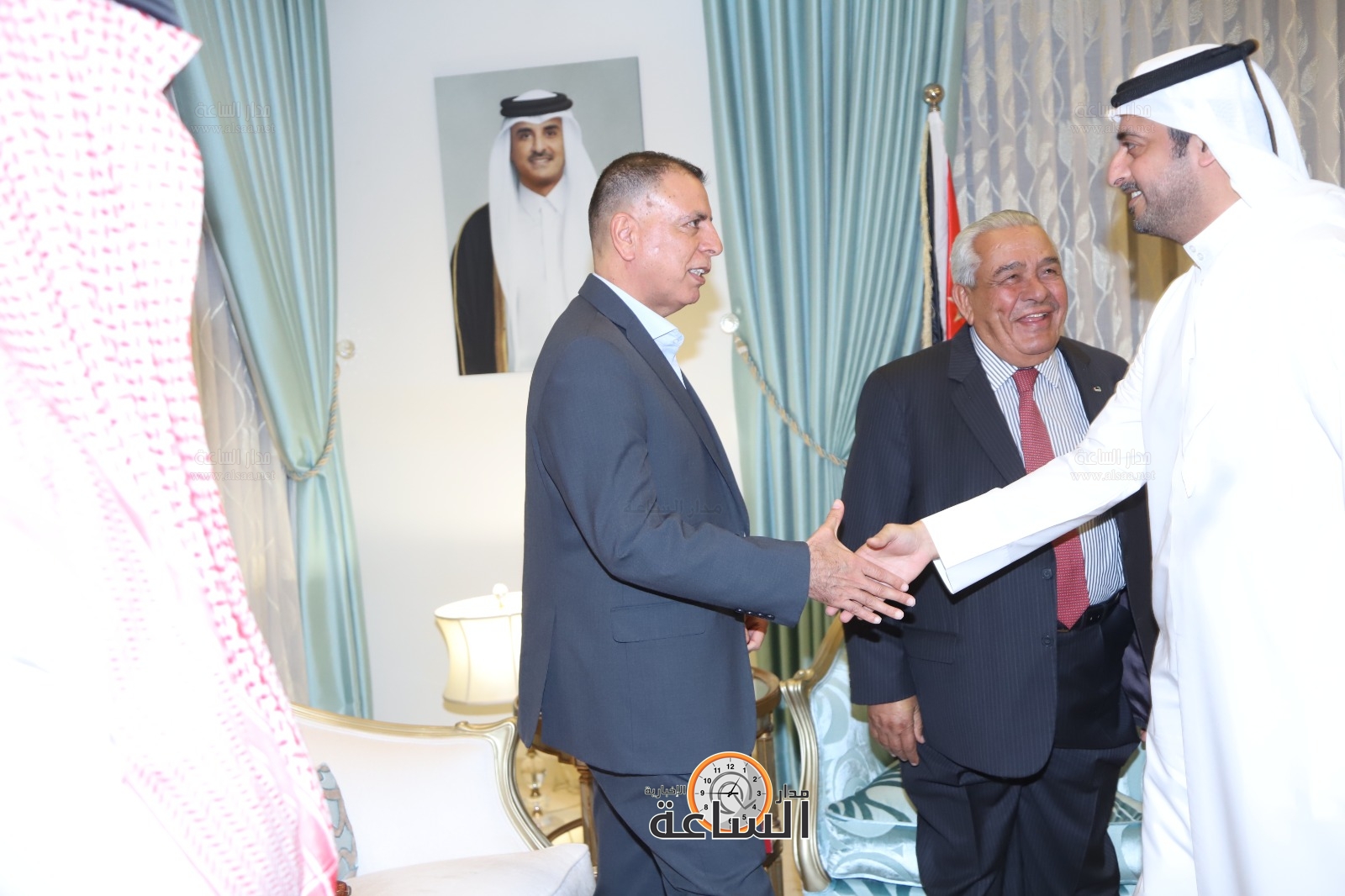 Madar Al-Saa Images 0.9219697293406347