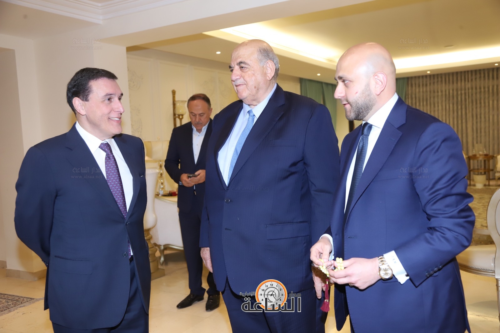 Madar Al-Saa Images 0.8291550024435261