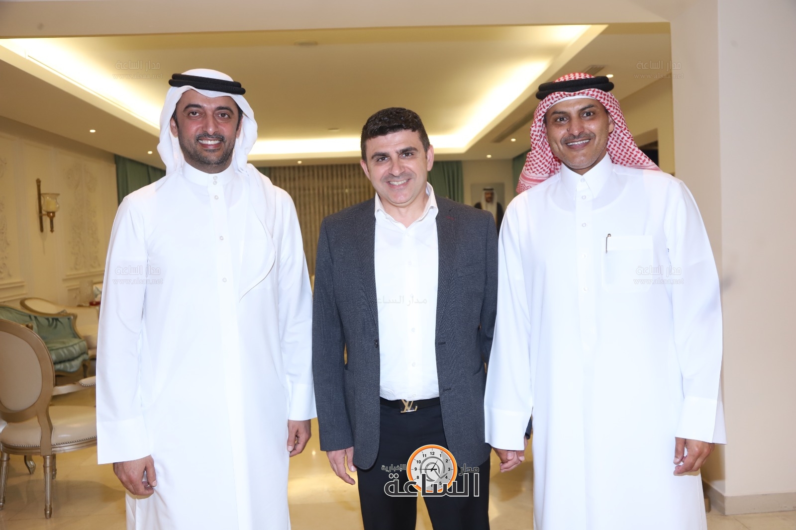 Madar Al-Saa Images 0.9058286348226585