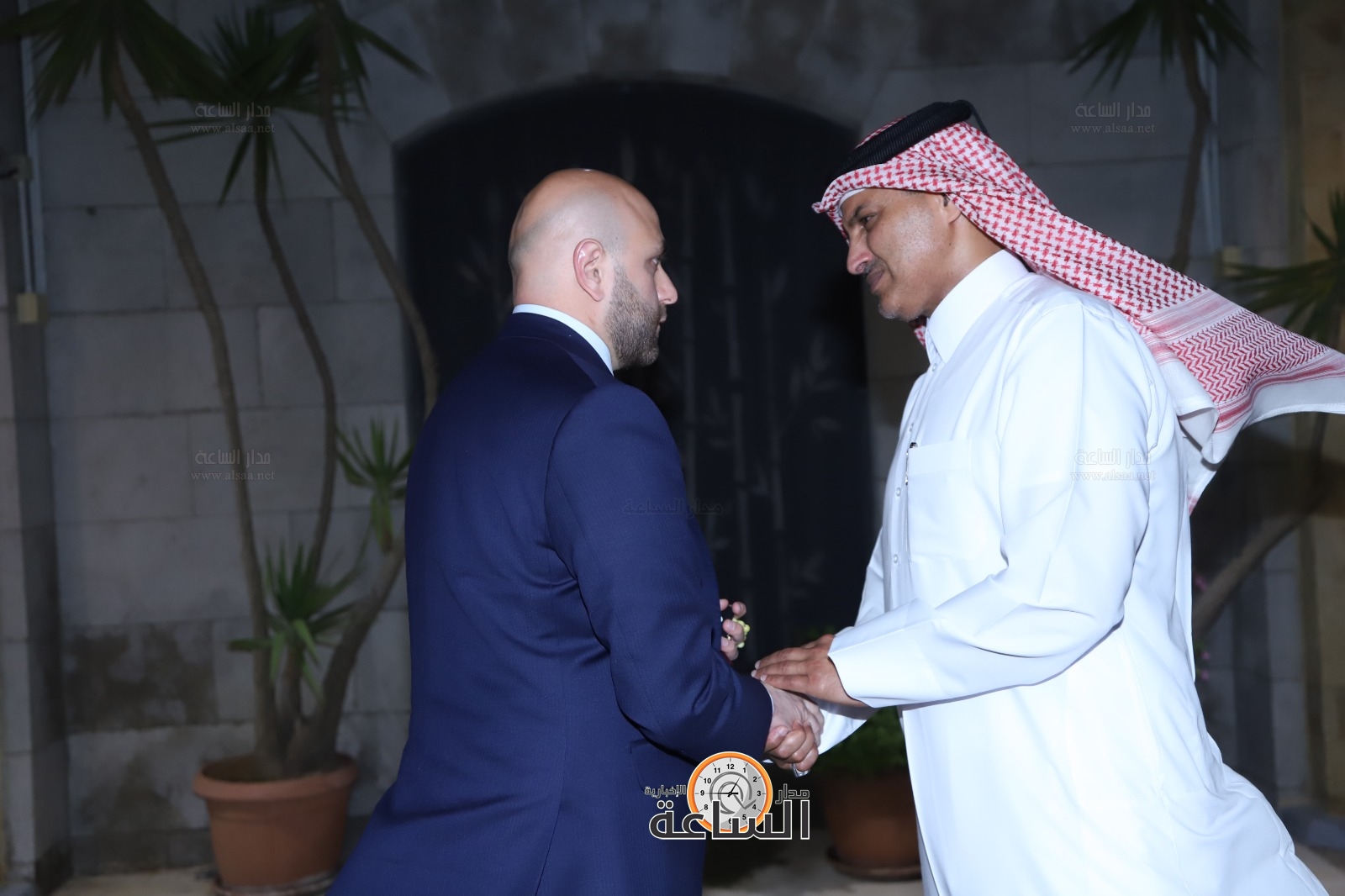 Madar Al-Saa Images 0.3401296821749953