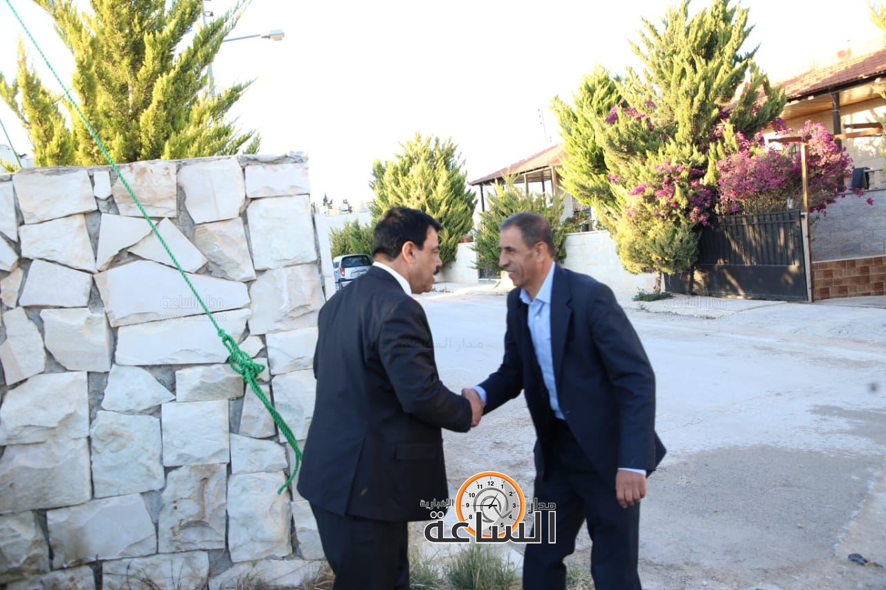 Madar Al-Saa Images 0.8976140741525318