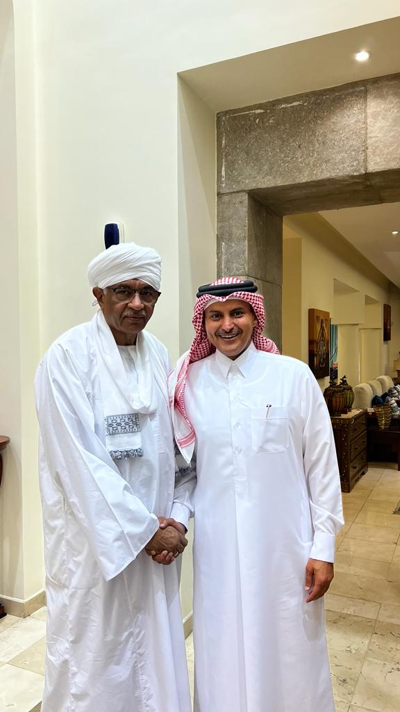 Madar Al-Saa Images 0.007585345303368296