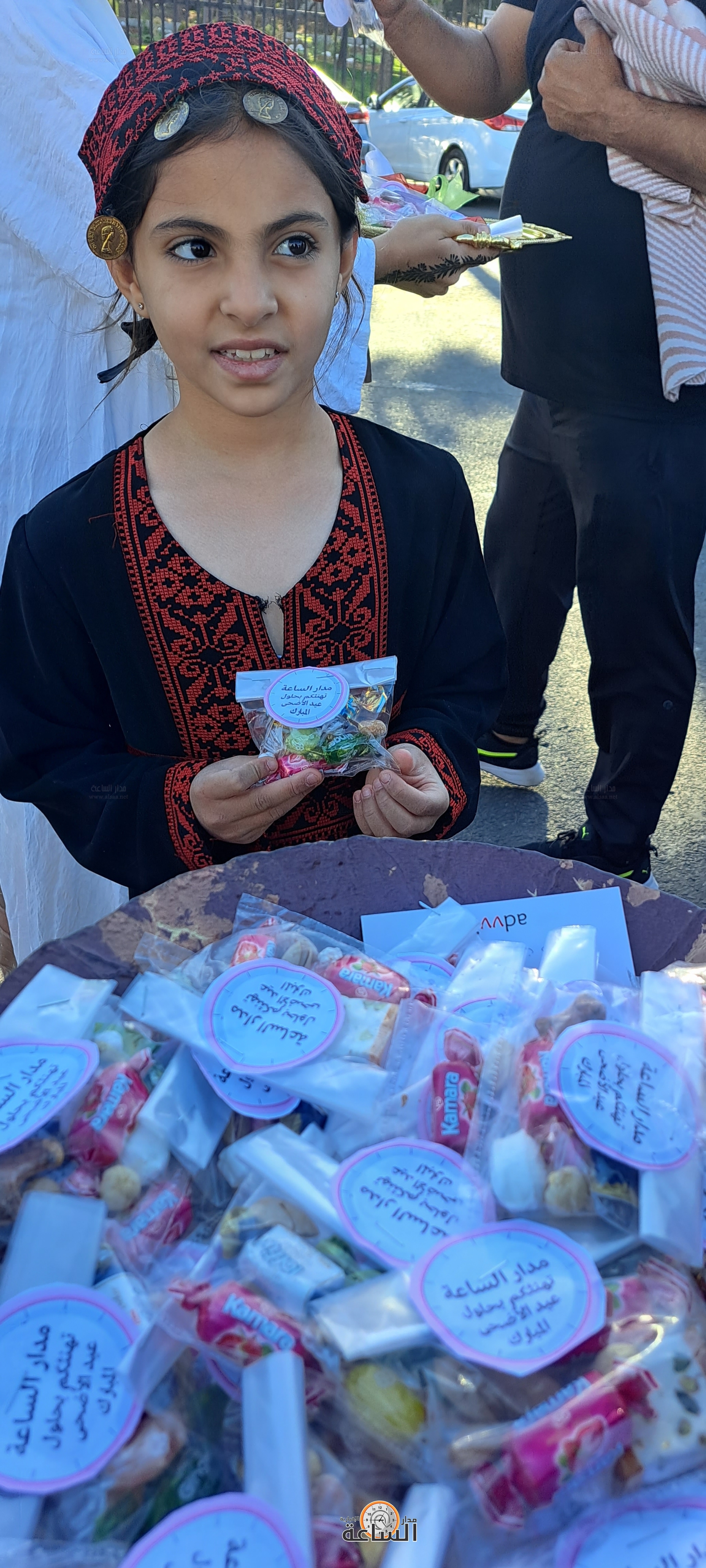 Madar Al-Saa Images 0.749608943238286