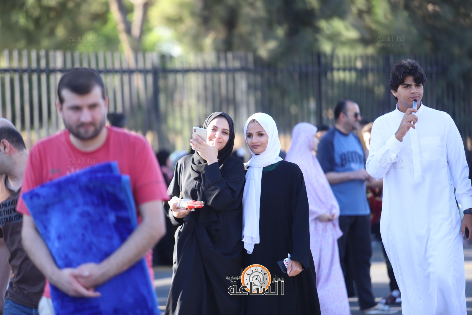 Madar Al-Saa Images 0.3564270171481352