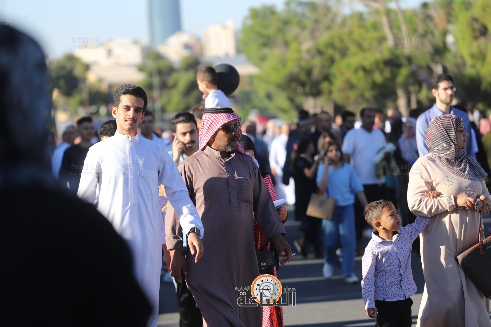 Madar Al-Saa Images 0.4951445122450502