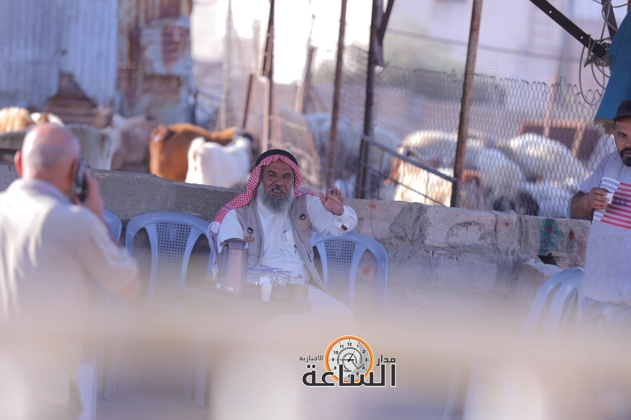 Madar Al-Saa Images 0.7937382441093499