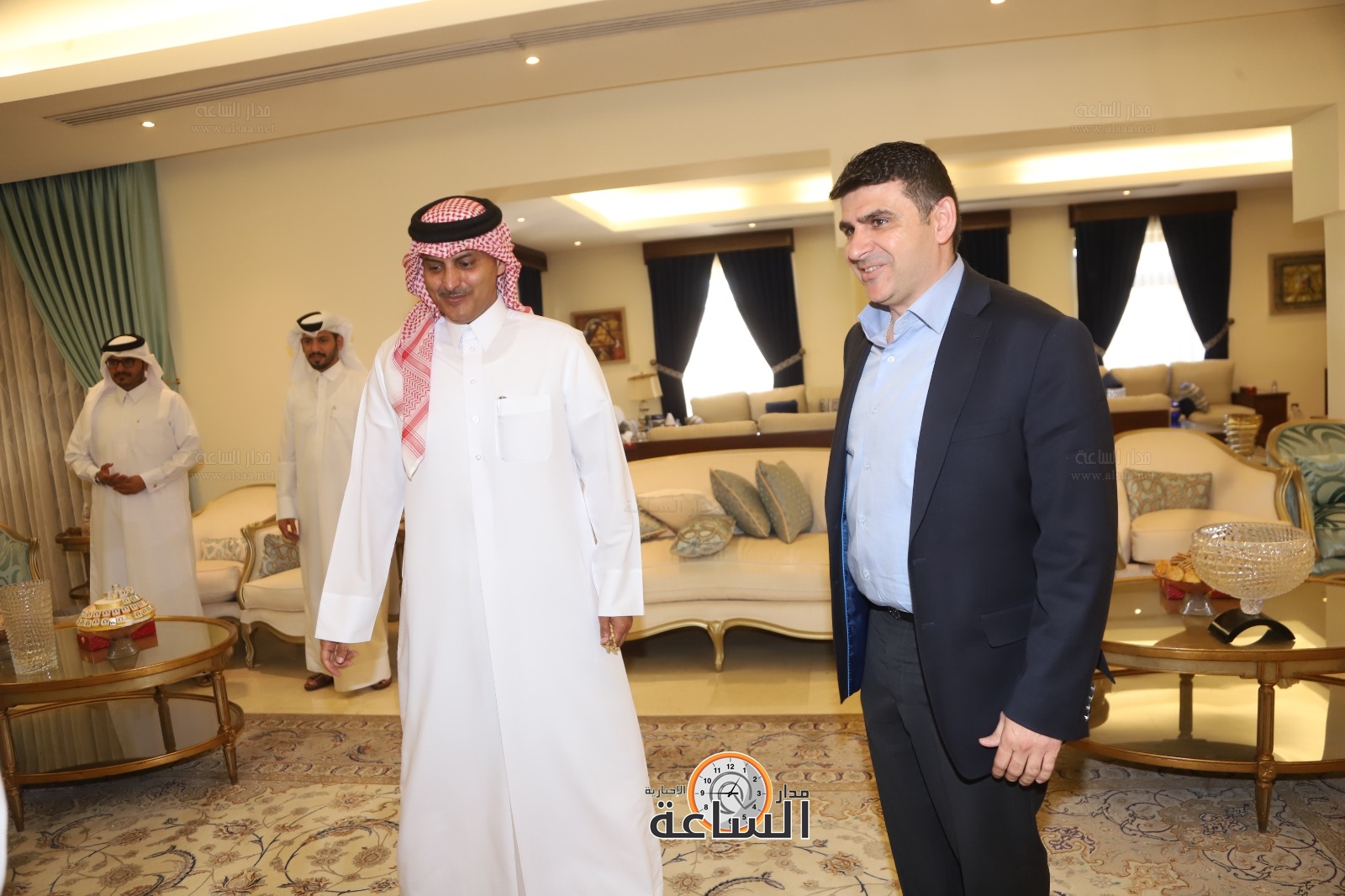 Madar Al-Saa Images 0.47074178142126555