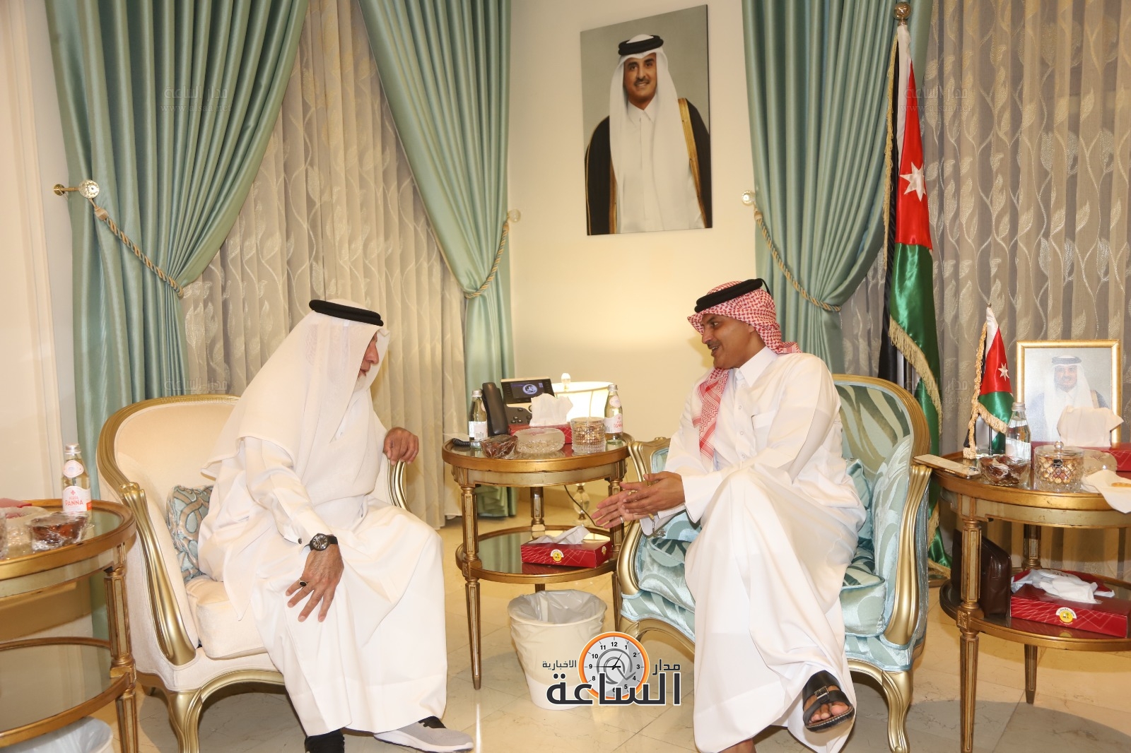 Madar Al-Saa Images 0.09367473388761727