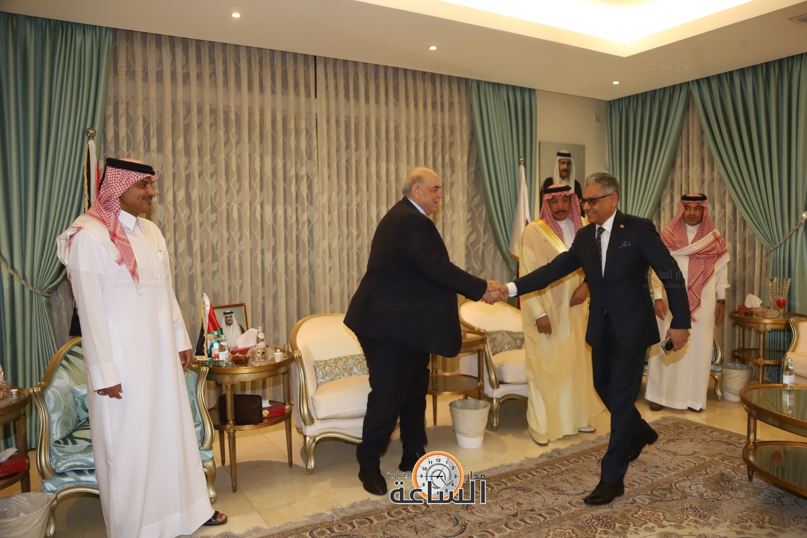 Madar Al-Saa Images 0.560000343873424