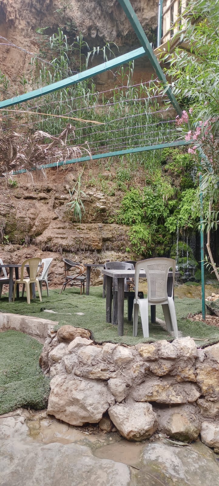 Madar Al-Saa Images 0.451764638718105