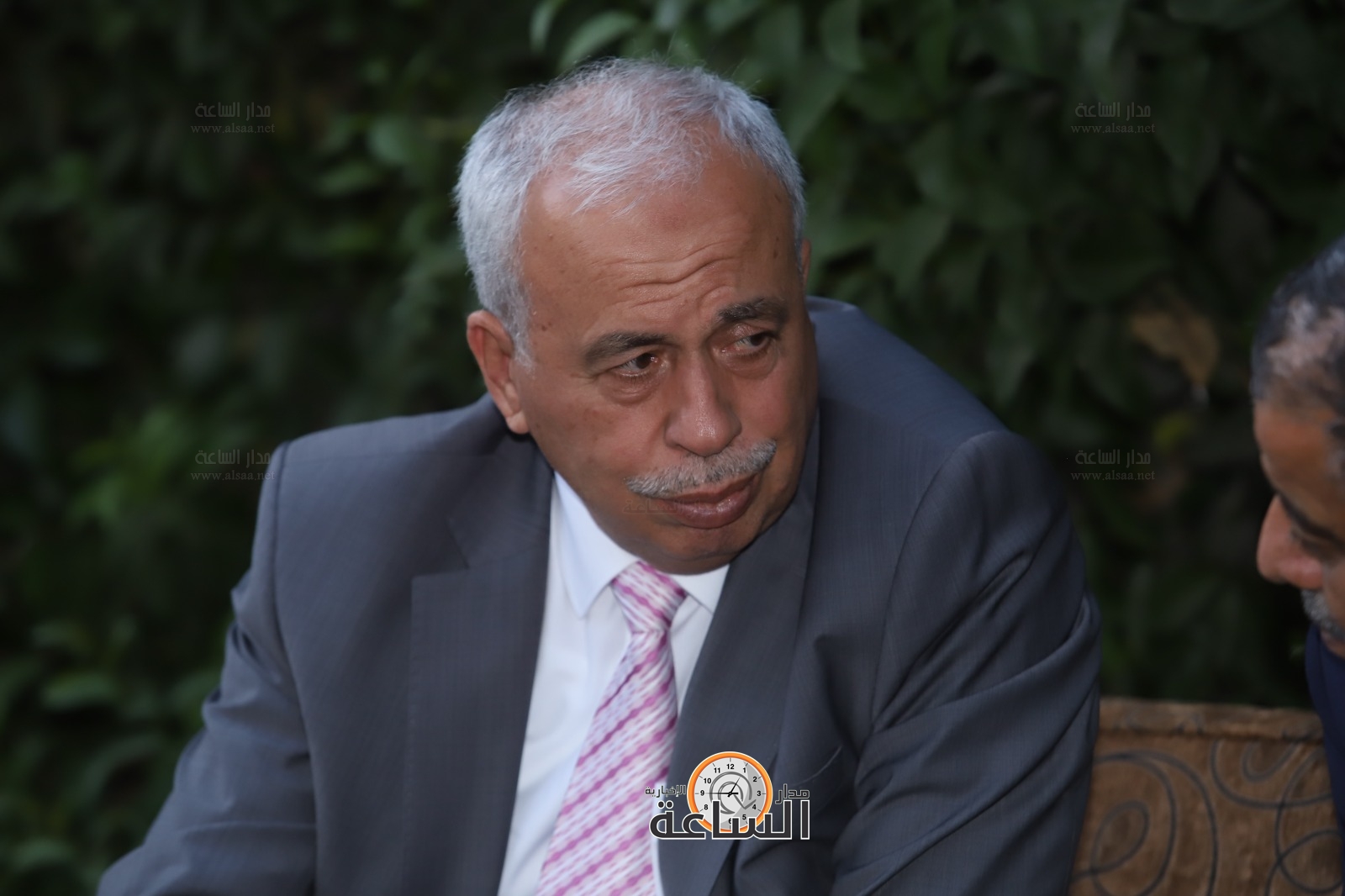 Madar Al-Saa Images 0.7523428344623486