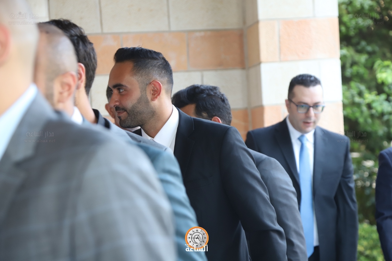 Madar Al-Saa Images 0.5503442815529824