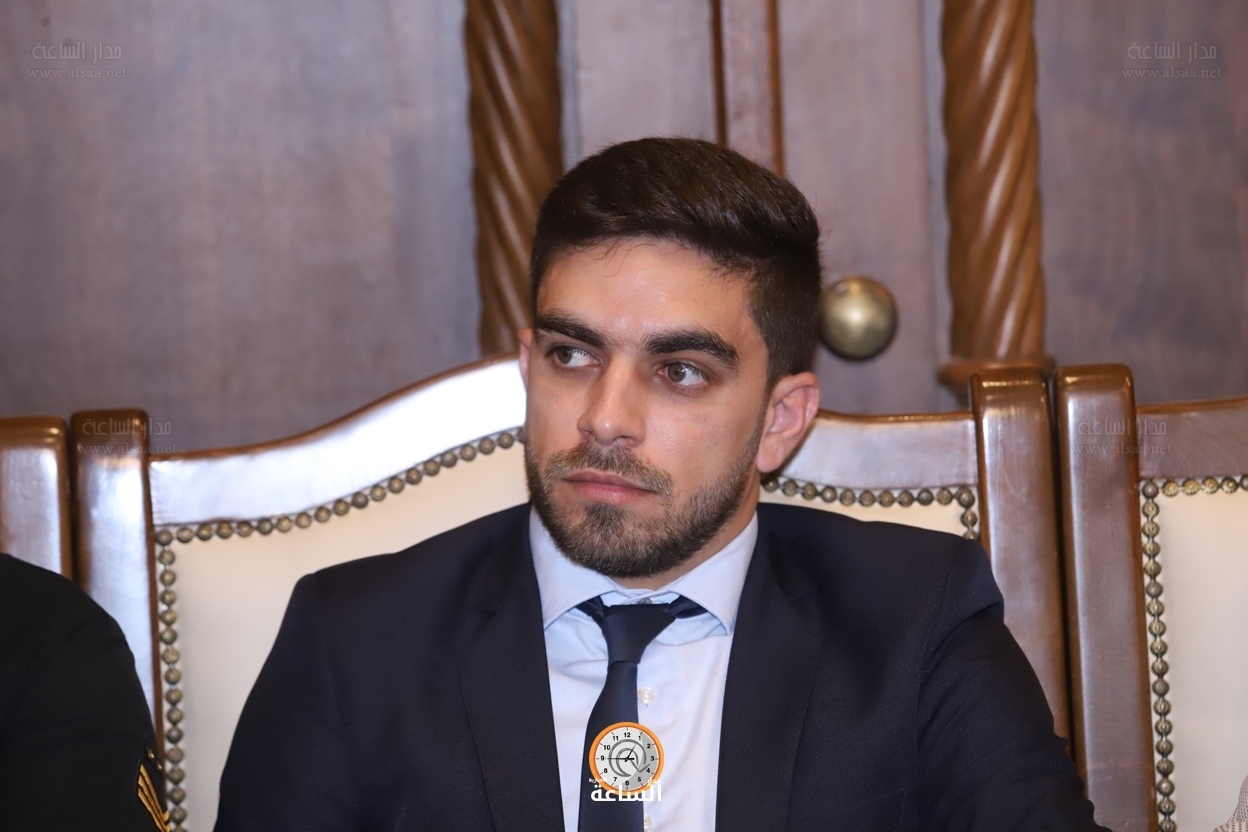 Madar Al-Saa Images 0.4233142533091314