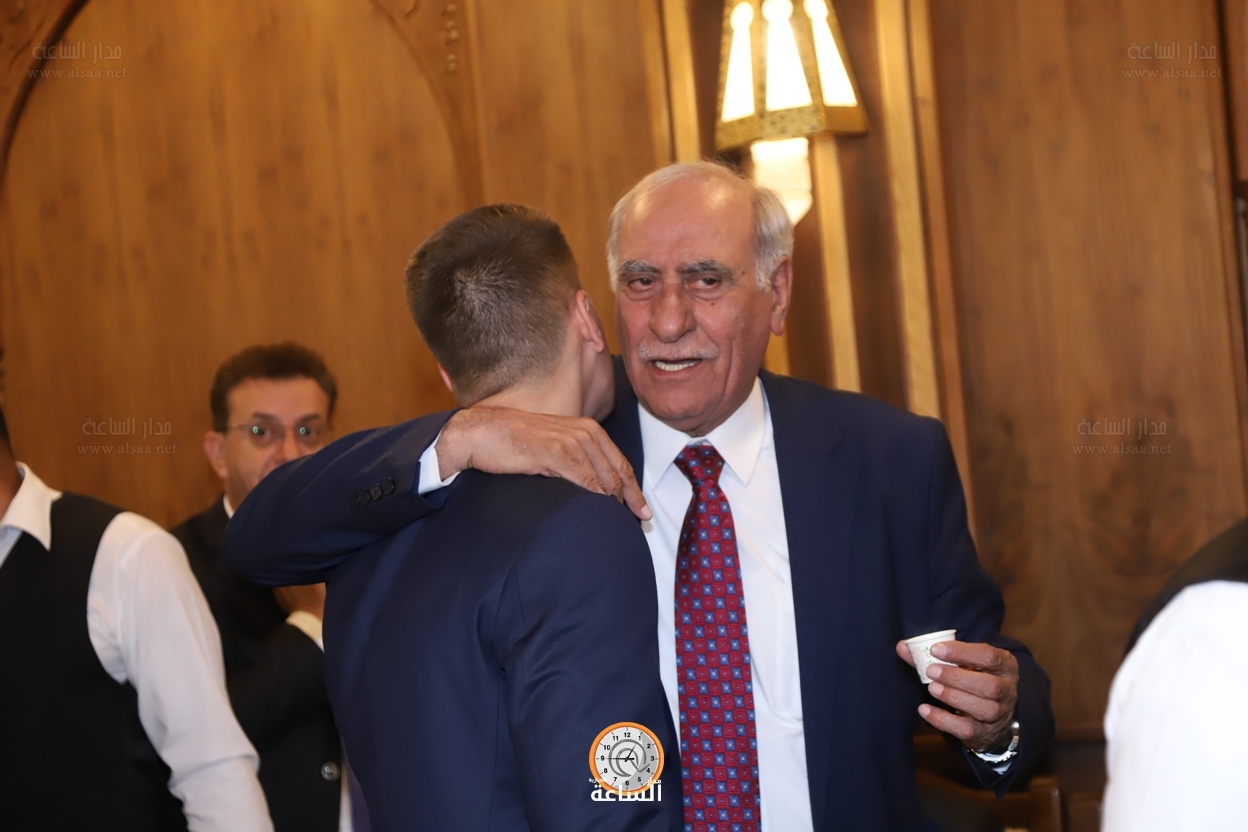 Madar Al-Saa Images 0.32395577563767675