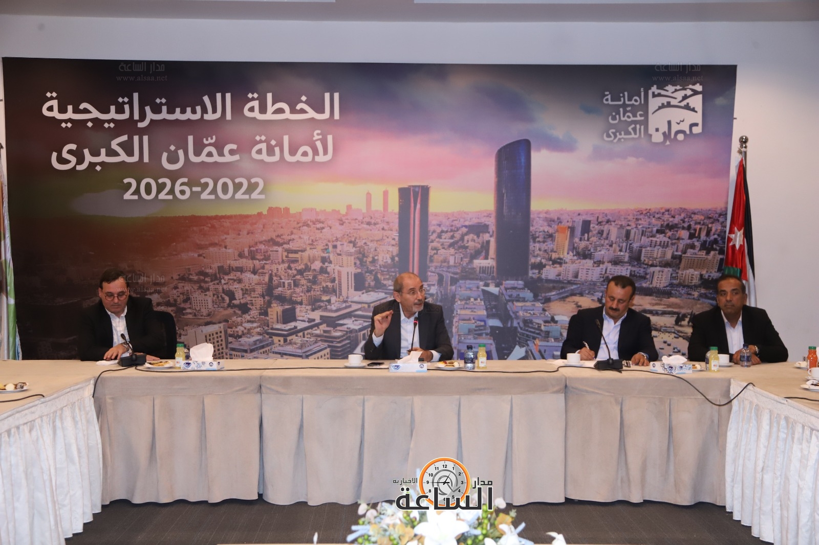 Madar Al-Saa Images 0.15682354464757253