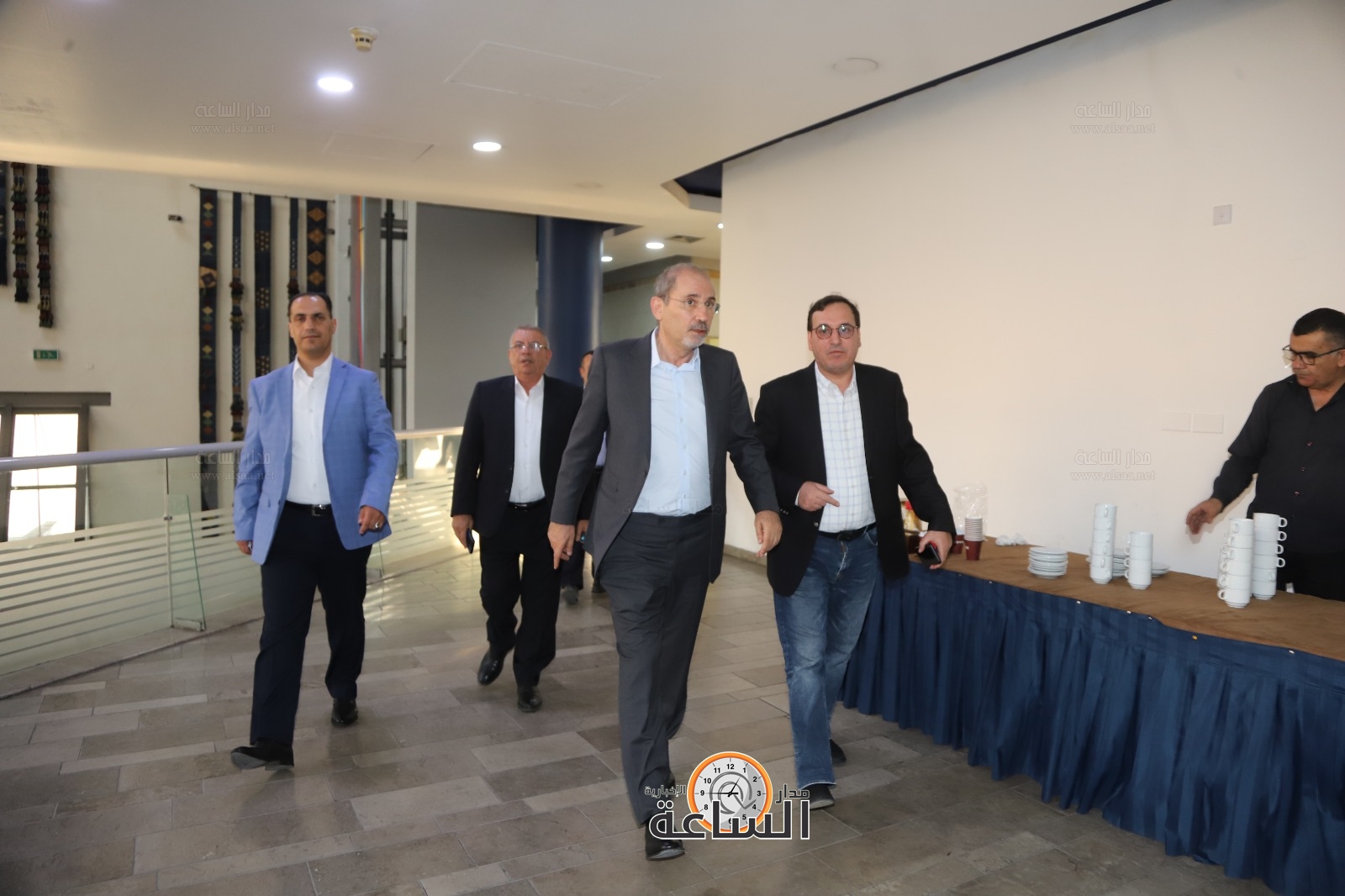 Madar Al-Saa Images 0.2336144318151352