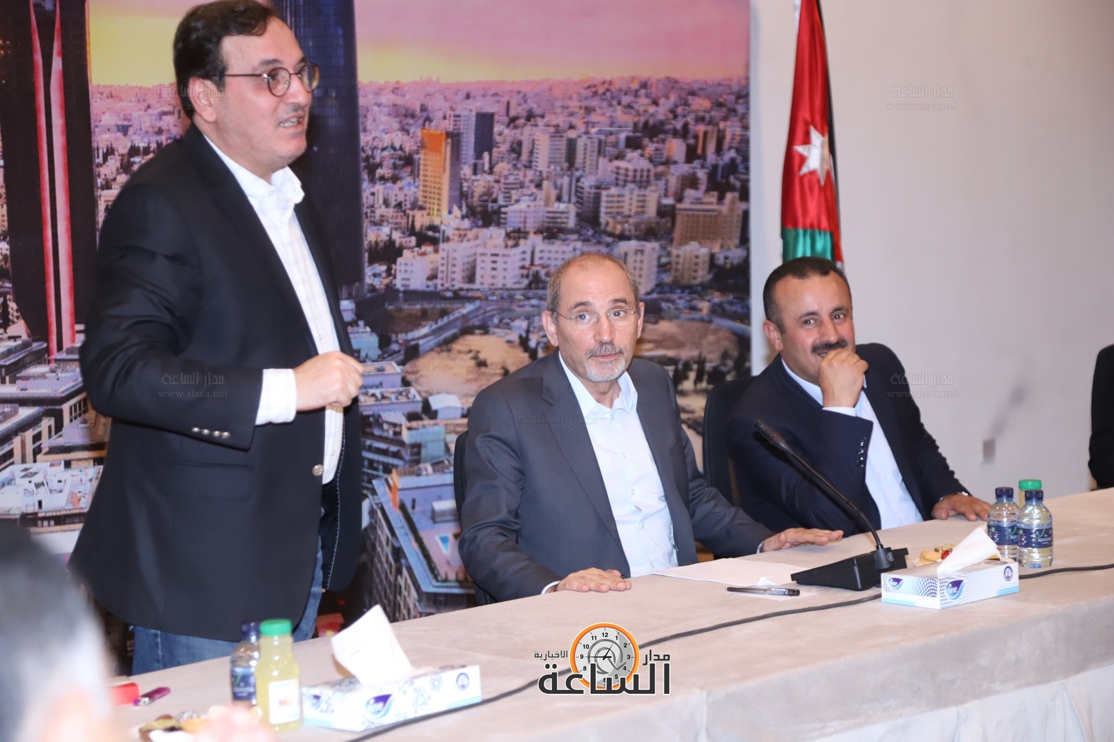 Madar Al-Saa Images 0.11571158159358164