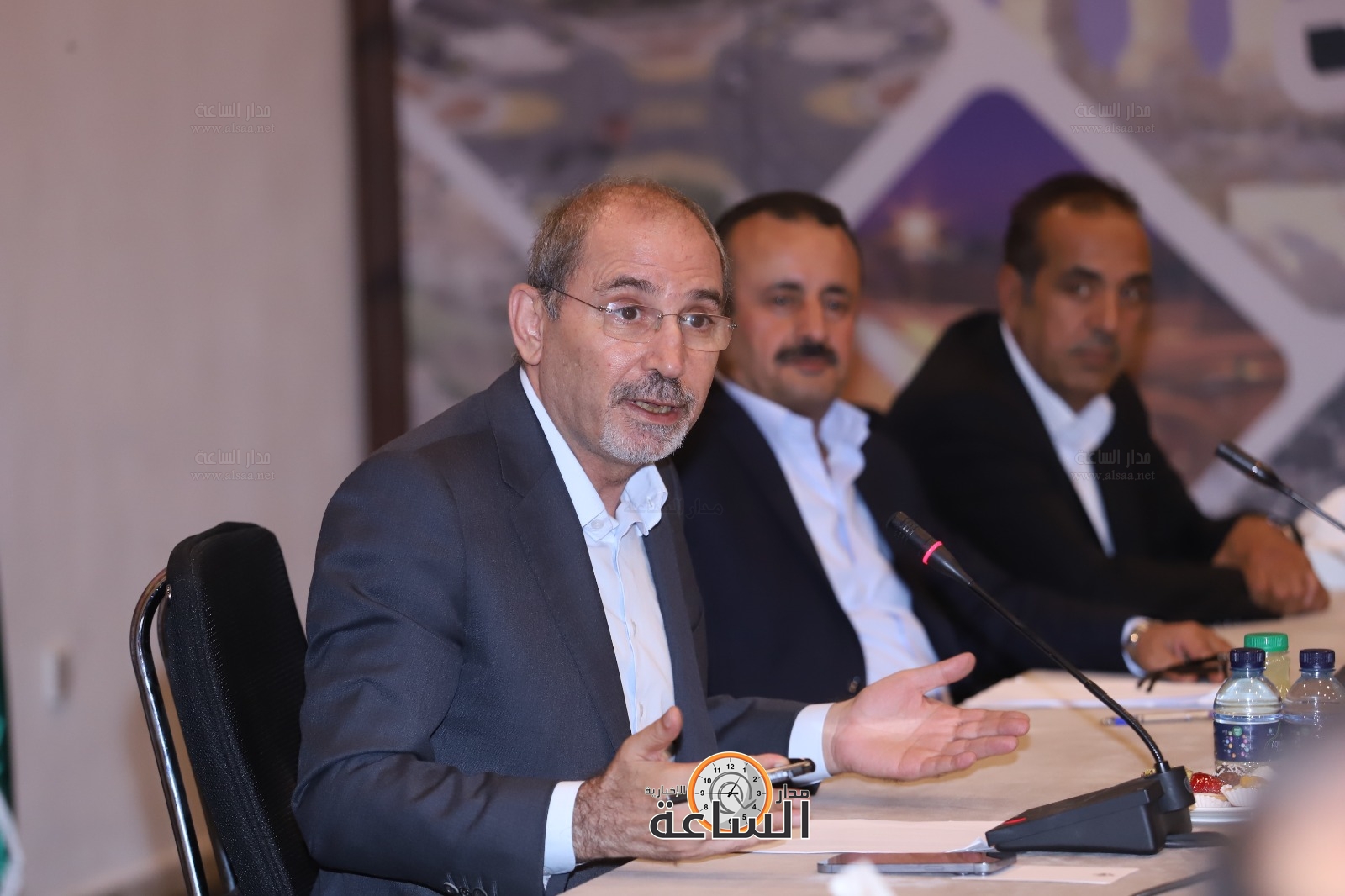 Madar Al-Saa Images 0.7961726118456365