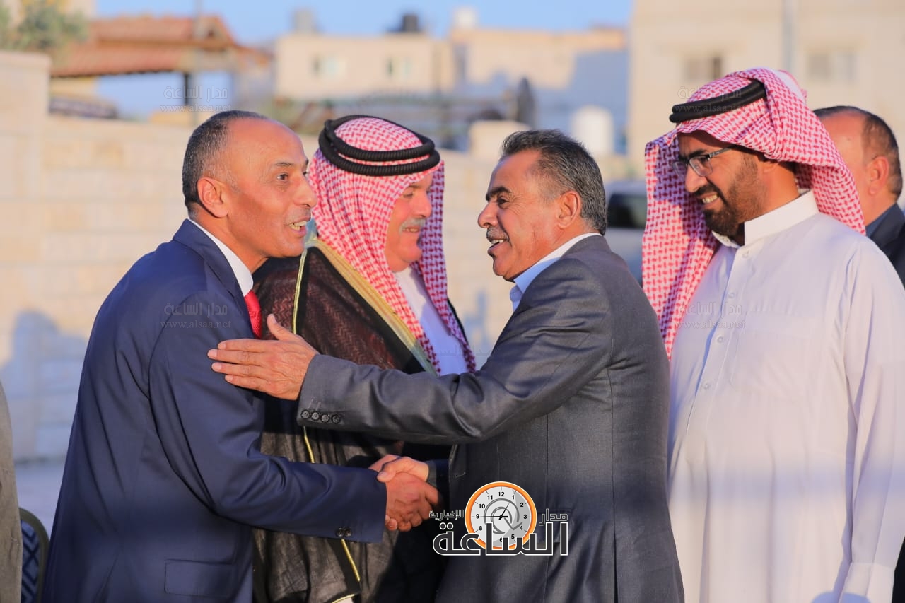 Madar Al-Saa Images 0.10226547734018276