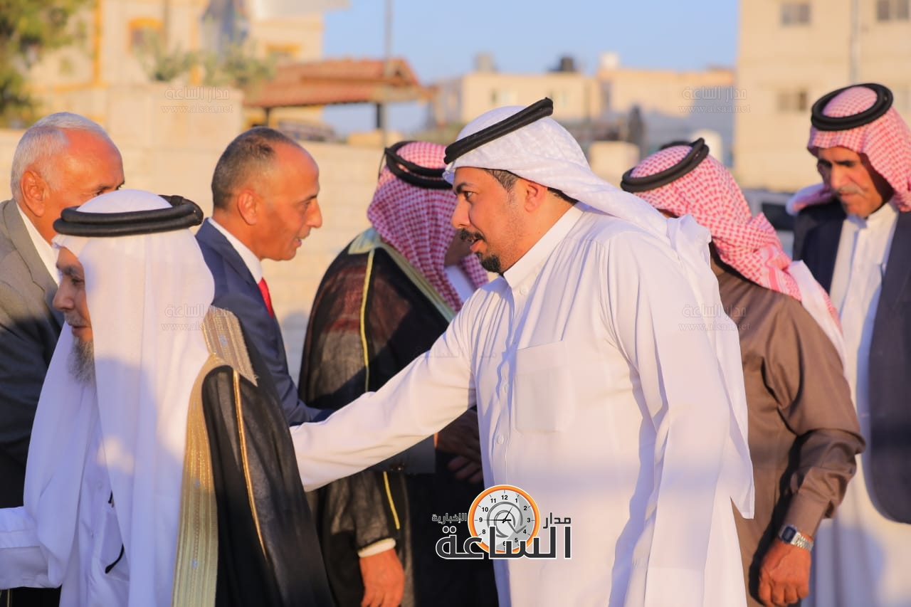 Madar Al-Saa Images 0.2210536044884066