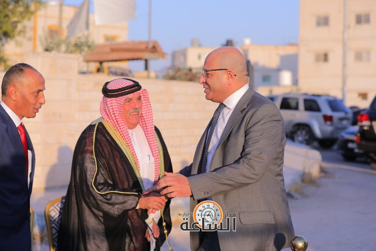 Madar Al-Saa Images 0.3116267948889928