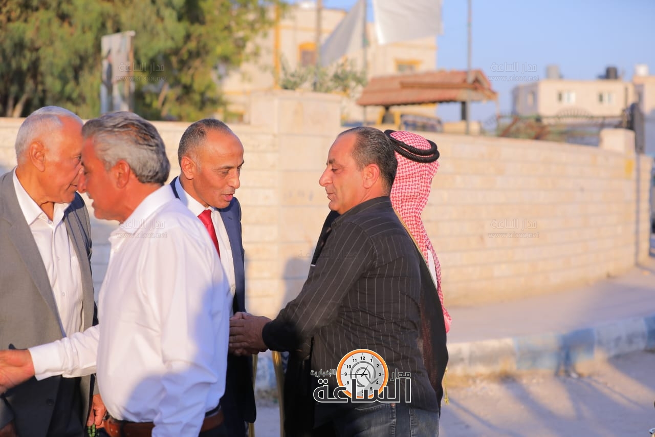 Madar Al-Saa Images 0.518200702720907