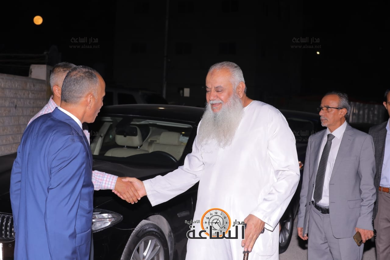 Madar Al-Saa Images 0.7008773252336724