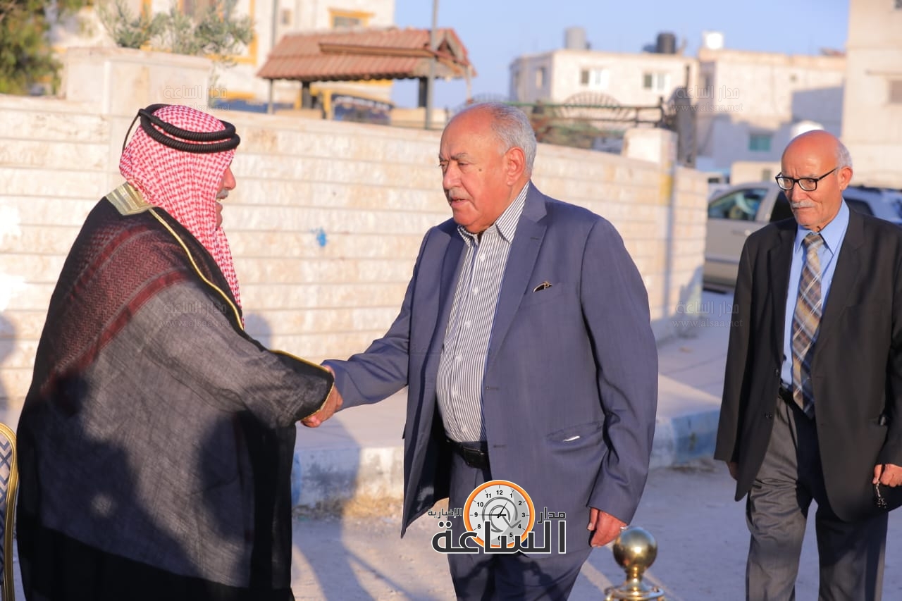 Madar Al-Saa Images 0.413183567646511