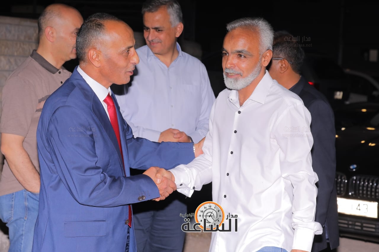 Madar Al-Saa Images 0.34984313984372806