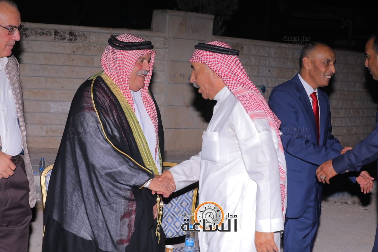 Madar Al-Saa Images 0.6291108913237837