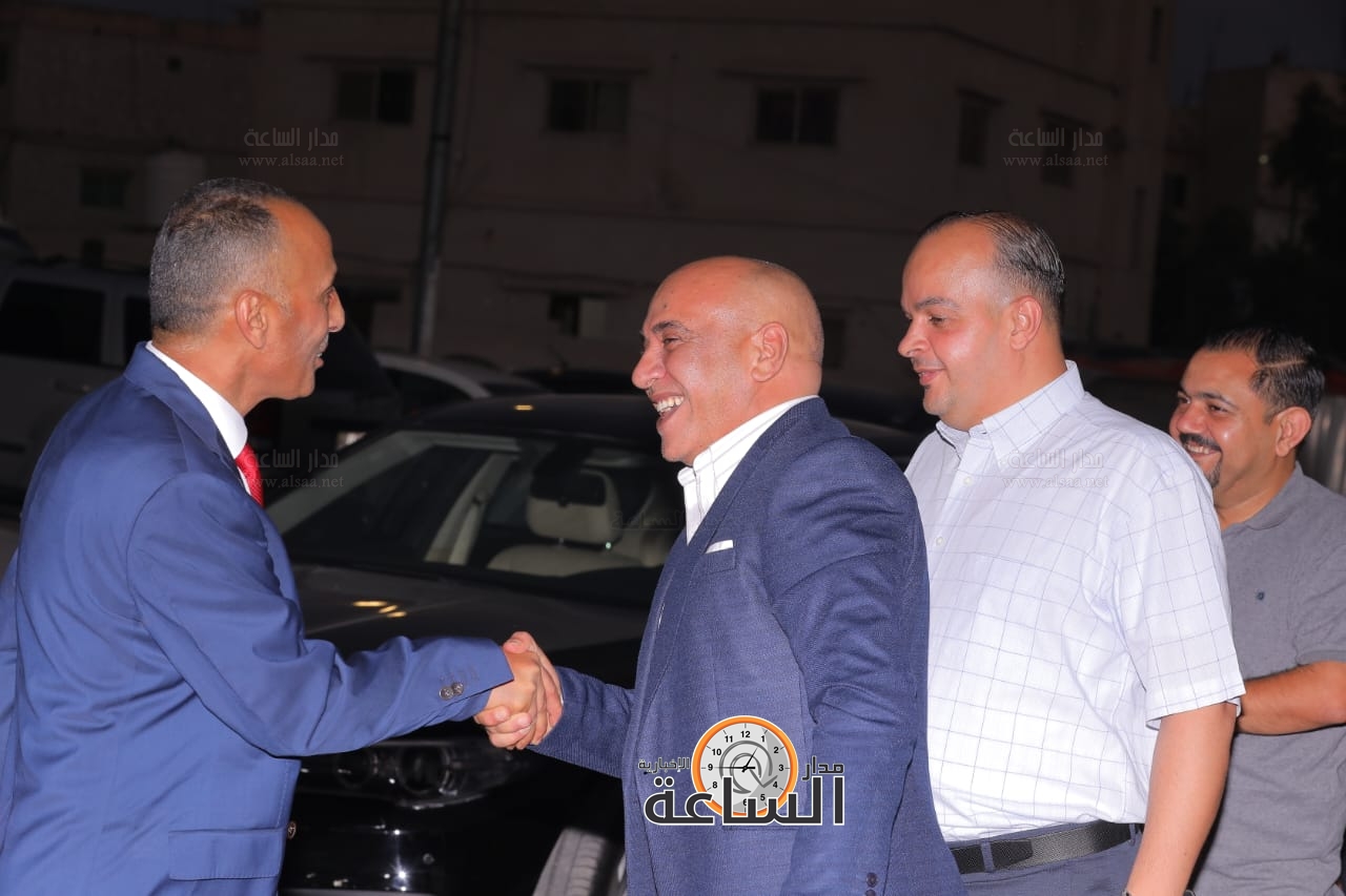 Madar Al-Saa Images 0.25333170851453346