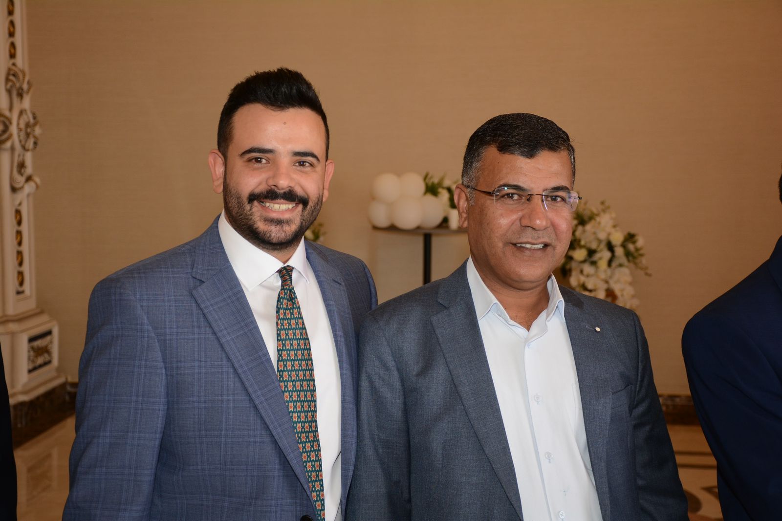 Madar Al-Saa Images 0.744061411868138